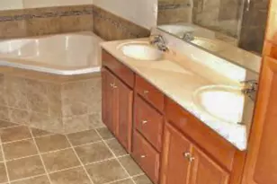 518 Rampart, Oxon Hill, MD 20745 - Photo 9