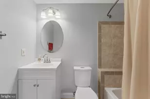 6255 Hammett St, Beltsville, MD 20705 - Photo 31