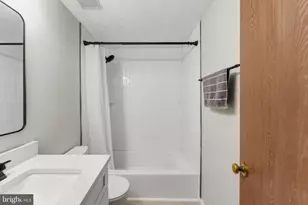 6255 Hammett St, Beltsville, MD 20705 - Photo 27