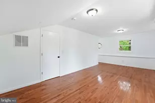 5715 Tennyson St, Riverdale, MD 20737 - Photo 15