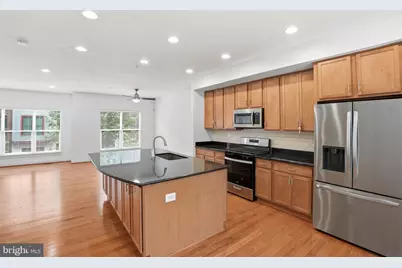 5610 Lustine, Hyattsville, MD 20781 - Photo 5