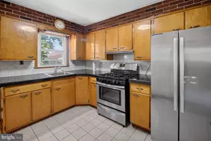 914 Linwood St, Hyattsville, MD 20783 - Photo 5