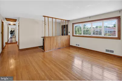 914 Linwood Street, Hyattsville, MD 20783 - Photo 3