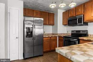 8514 Rheims Ct, Upper Marlboro, MD 20772 - Photo 9