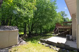 9510 Fox Run Dr, Clinton, MD 20735 - Photo 33