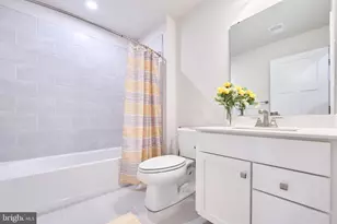 5418 Manor Park Dr, Upper Marlboro, MD 20772 - Photo 5