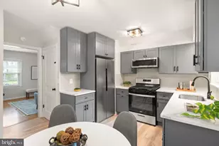 4010 74th Pl, Hyattsville, MD 20784 - Photo 11