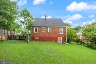 4010 74th Pl, Hyattsville, MD 20784 - Photo 37