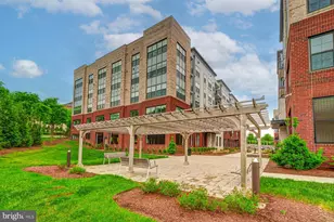102 St Ives Pl, National Harbor, MD 20745 - Photo 5