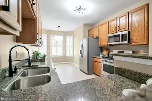 302 Fidgeway Ln, Upper Marlboro, MD 20774 - Photo 5