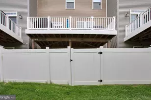 9724 Glassy Creek Way, Upper Marlboro, MD 20772 - Photo 29