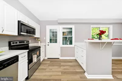 2702 Kenton Place, Temple Hills, MD 20748 - Photo 17