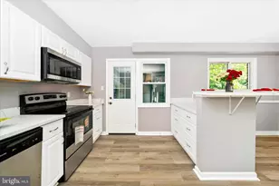 2702 Kenton Pl, Temple Hills, MD 20748 - Photo 17