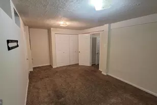 7626 Green Willow Ct, Landover, MD 20785 - Photo 3