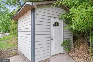 1404 Dunwoody Ave, Oxon Hill, MD 20745 - Photo 47