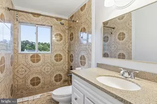 1404 Dunwoody Ave, Oxon Hill, MD 20745 - Photo 23