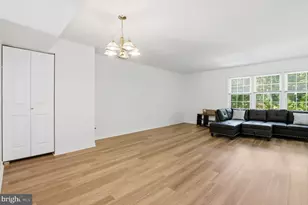 201 Castleton Pl, Upper Marlboro, MD 20774 - Photo 9