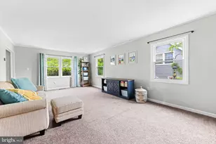 2415 Kelford Ln, Bowie, MD 20715 - Photo 3