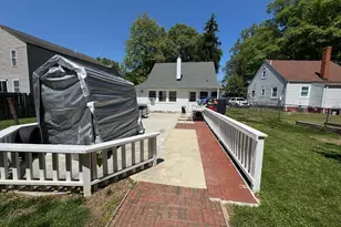 5007 Oglethorpe St, Riverdale, MD 20737 - Photo 9