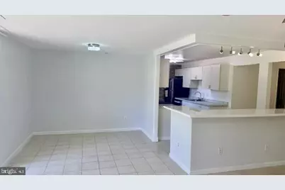 3322 Huntley Square Drive #T2, Temple Hills, MD 20748 - Photo 5