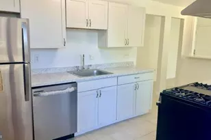 3322 Huntley Sq Dr, Temple Hills, MD 20748 - Photo 11