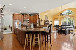 6707 Sandy View Ct, Laurel, MD 20707 - Photo 17