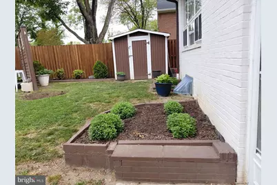 7119 Westchester Drive, Temple Hills, MD 20748 - Photo 17