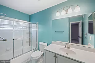 14037 Vista Dr, Laurel, MD 20707 - Photo 7