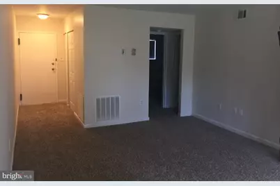 8405 Greenbelt Road #8405 T-1, Greenbelt, MD 20770 - Photo 3