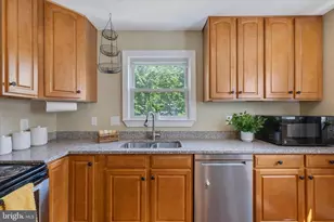7008 Contee Rd, Laurel, MD 20707 - Photo 15