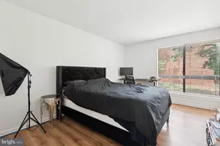 8451 Greenbelt Rd, Greenbelt, MD 20770 - Photo 9