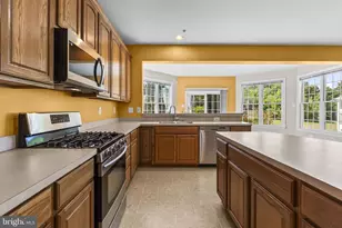 2501 Friendship Heights Dr, Fort Washington, MD 20744 - Photo 21