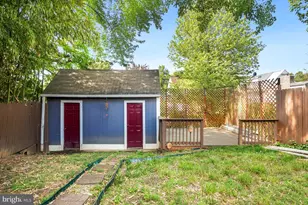 7218 Glenridge, Hyattsville, MD 20784 - Photo 29