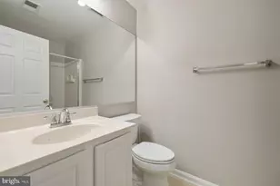 6500 Lake Park Dr, Greenbelt, MD 20770 - Photo 17