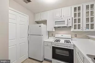 6500 Lake Park Dr, Greenbelt, MD 20770 - Photo 15