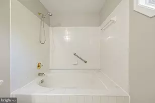 6500 Lake Park Dr, Greenbelt, MD 20770 - Photo 29