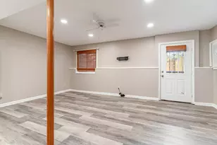 5922 Surratts Village Dr, Clinton, MD 20735 - Photo 37