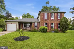 9008 Acredale Ct, College Park, MD 20740 - Photo 3