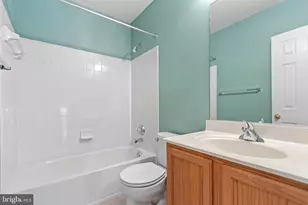 11714 Brookeville Landing Ct, Bowie, MD 20721 - Photo 17