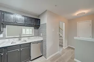 4717 Summertime Dr, Oxon Hill, MD 20745 - Photo 9