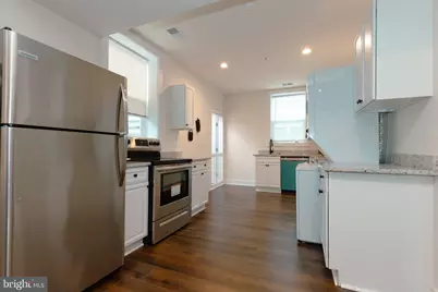 5705 Crestwood Place, Riverdale, MD 20737 - Photo 5