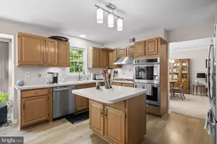 14021 Heatherstone Dr, Bowie, MD 20720 - Photo 15