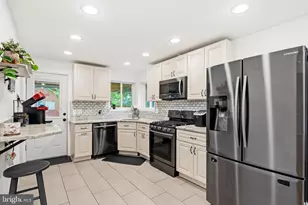 10111 Green Forest, Adelphi, MD 20783 - Photo 11