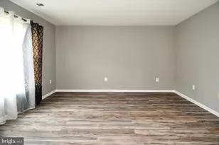 7737 Merrick Ln, Landover, MD 20785 - Photo 5