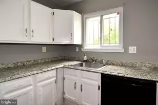 7737 Merrick Ln, Landover, MD 20785 - Photo 13