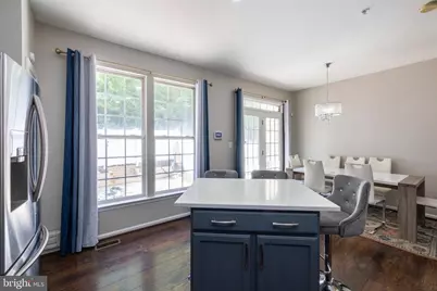 4004 Meadow Trail Lane, Hyattsville, MD 20784 - Photo 9