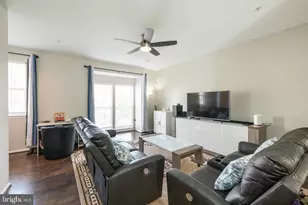 4004 Meadow Trail Ln, Hyattsville, MD 20784 - Photo 5