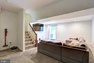 8239 Londonderry Ct, Laurel, MD 20707 - Photo 19