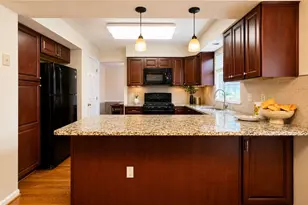 12405 Quiet Owl Ln, Bowie, MD 20720 - Photo 17