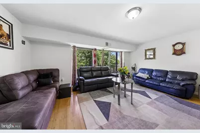 5215 Newton Street #202, Bladensburg, MD 20710 - Photo 3